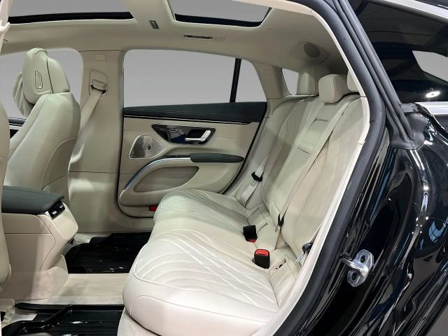 Mercedes-Benz EQS 450 AMG Line Sedan