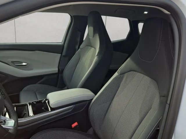 Ford Explorer Extended range RWD