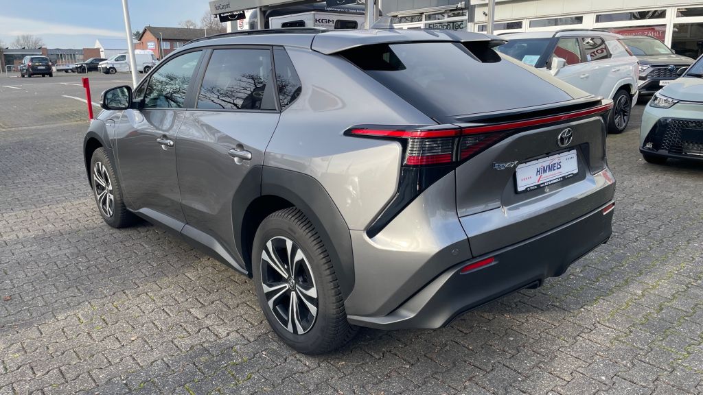 Toyota bZ4X 5-deurs Team D