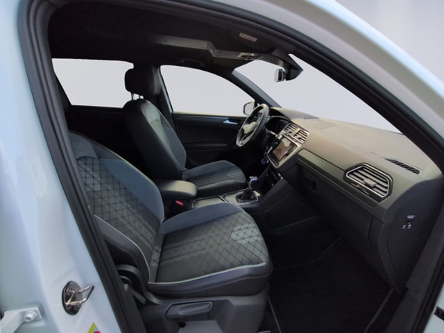 Volkswagen Tiguan 1.5 TSI DSG R-Line