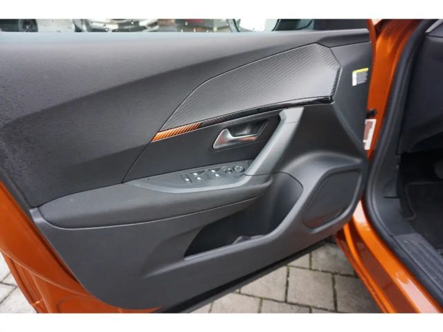 Peugeot E-2008 Active Pack