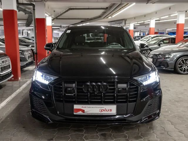 Audi Q7 50 TDI Quattro S-Line