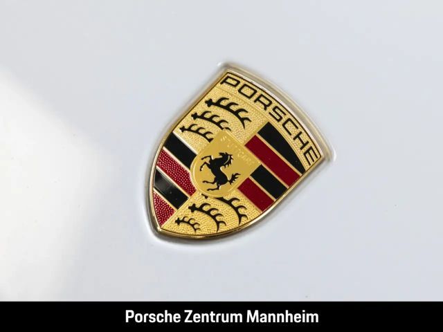 Porsche 992 Carrera Coupé GTS