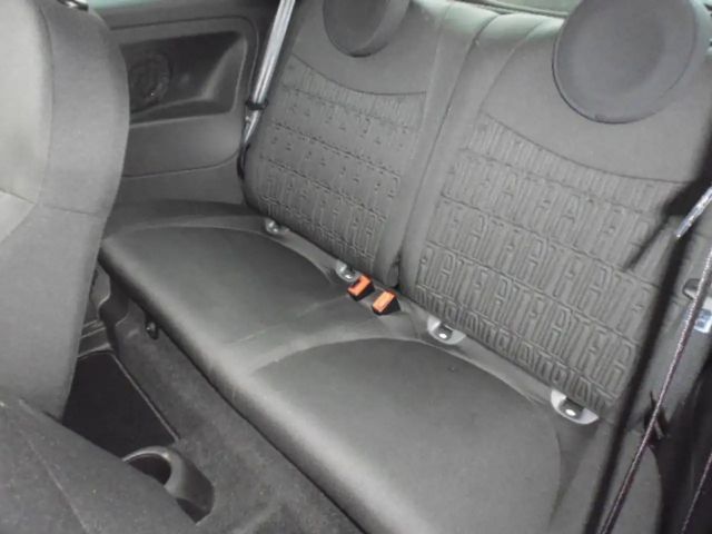 Fiat 500 1.0 Hybrid 16"Alu / Style Paket / Komfort Paket