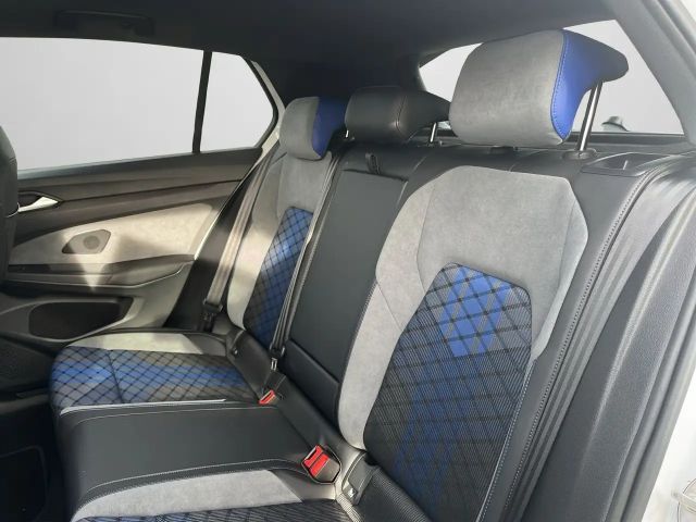 Volkswagen Golf IQ.Drive