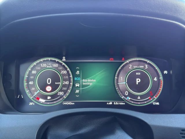 Jaguar XE AWD D200 R-Dynamic S