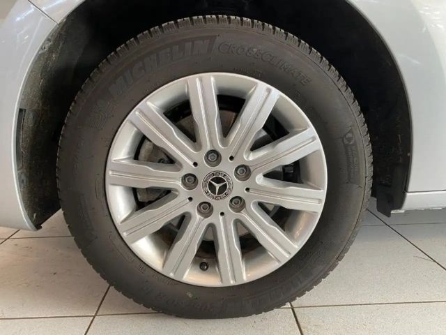 Mercedes-Benz T 180 Progressive