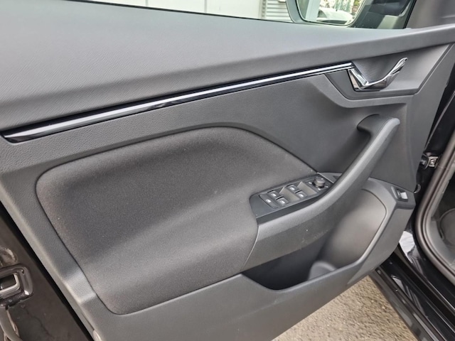 Skoda Kamiq Kamiq Balance 1,5 TSI DSG ACC AHK NAVI Park Assist