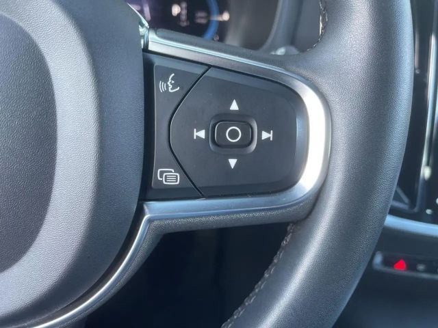 Volvo V60 AWD Recharge T6