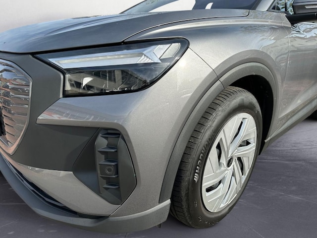 Audi Q4 e-tron SUV 45 e-tron Audi Q4 e-tron