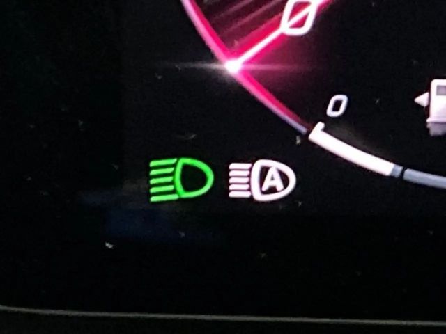 Mercedes-Benz B 200 Progressive Sedan