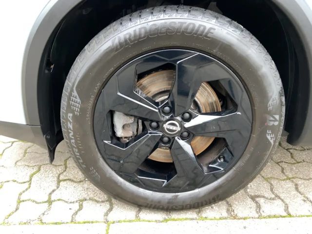 Nissan Qashqai Black Edition