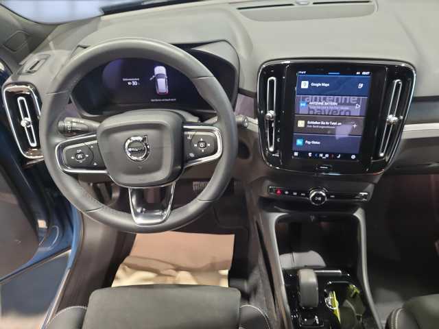 Volvo XC40 XC40 Navi LED Klima Standhzg Einparkhilfe el. Fenster