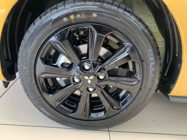 Mitsubishi Space Star Star