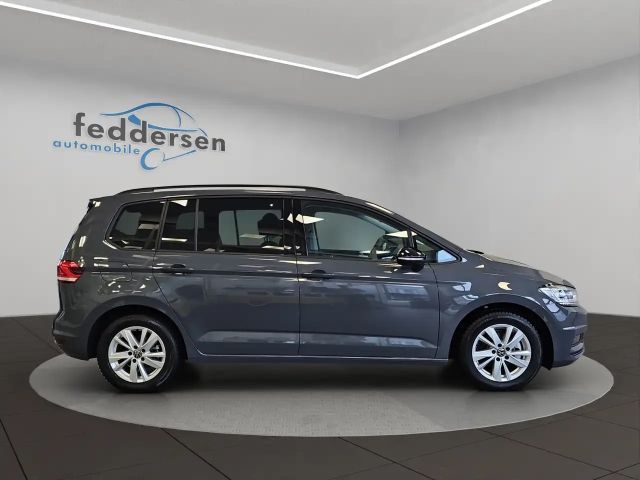 Volkswagen Touran 1.5 TSI Highline Style