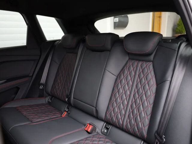 Audi Q4 e-tron 40 S-Line