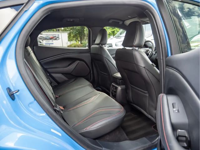 Ford Mustang Mach-E AWD