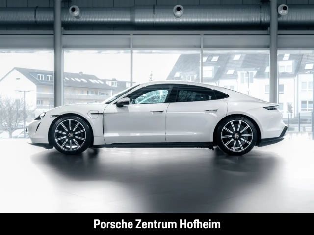 Porsche Taycan BOSE Luftfederung Rückfahrkamera 20-Zoll