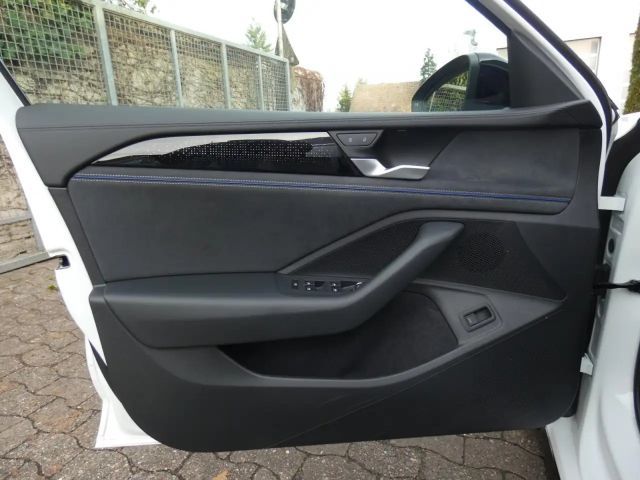 Volkswagen Passat 2.0 TDI DSG R-Line Variant