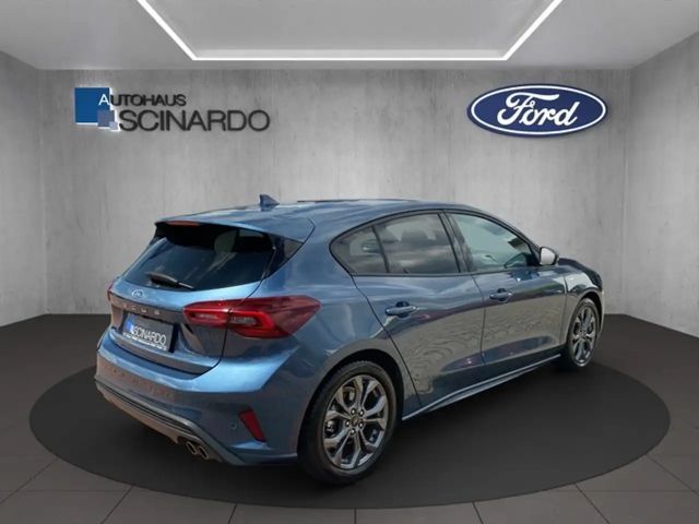 Ford Focus EcoBoost ST Line