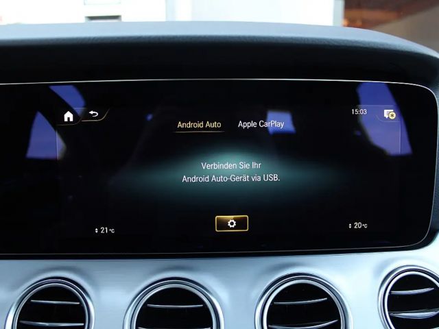 Mercedes-Benz E 220 4MATIC E 220 d Sedan