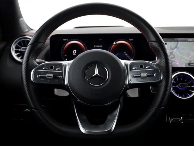 Mercedes-Benz EQA 350 4MATIC