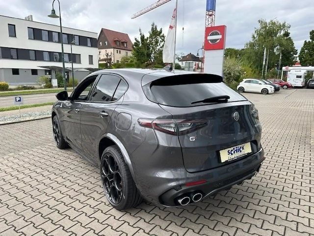 Alfa Romeo Stelvio Q4 Quadrifoglio Turbo