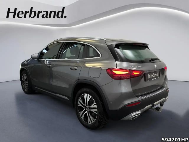 Mercedes-Benz GLA 200 GLA 200 d Progressive