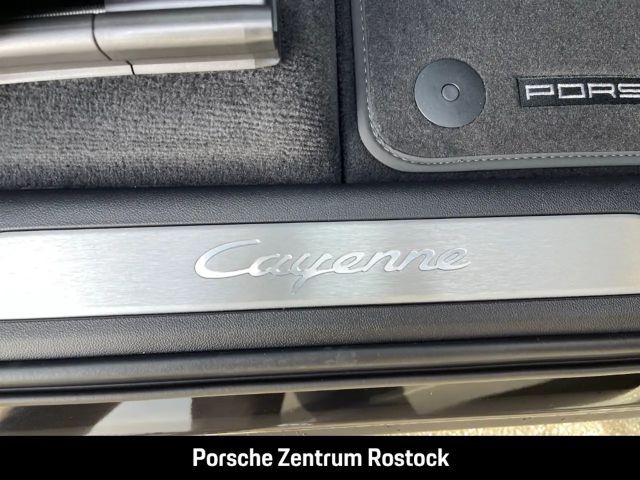 Porsche Cayenne Sportabgasanlage Luftfederung 21-Zoll