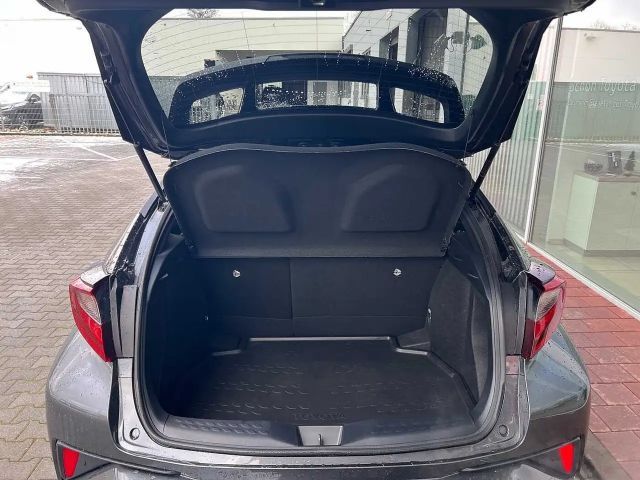 Toyota C-HR Hybride Team D