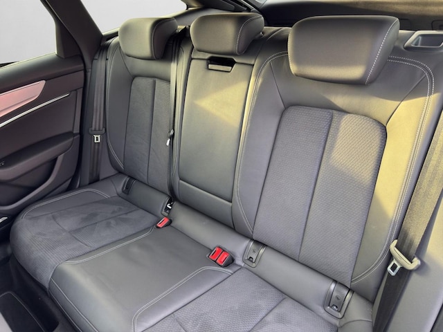 Audi S6 Avant Quattro