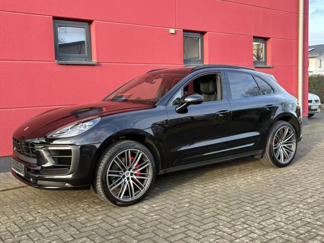 Porsche Macan S