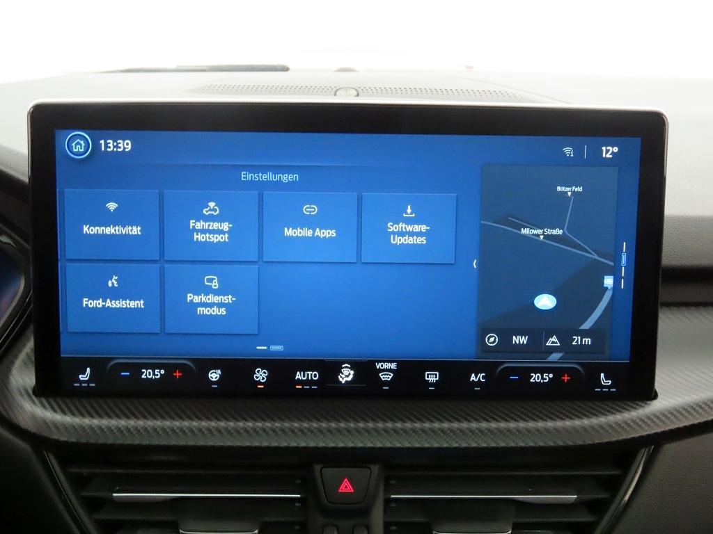 Ford Kuga Plug in Hybrid ST Line X