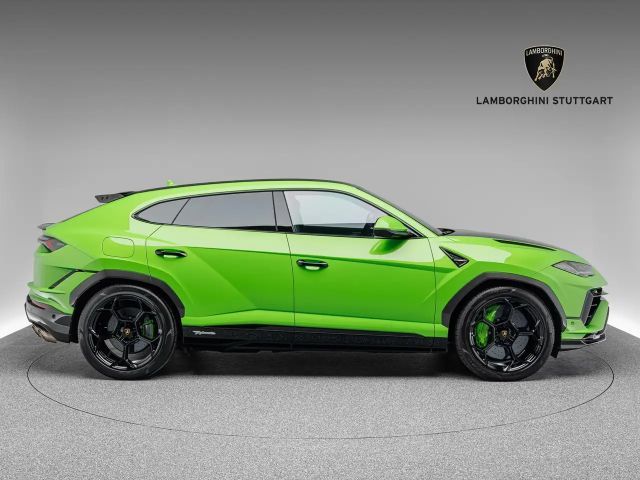 Lamborghini Urus Performante