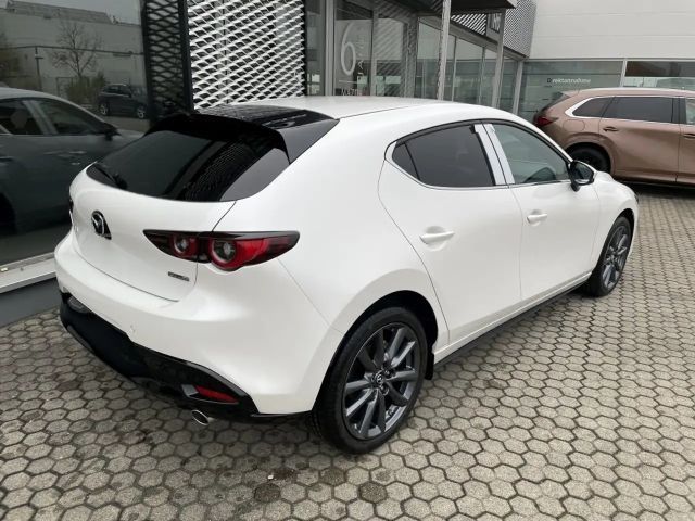 Mazda 3 Exclusive-line
