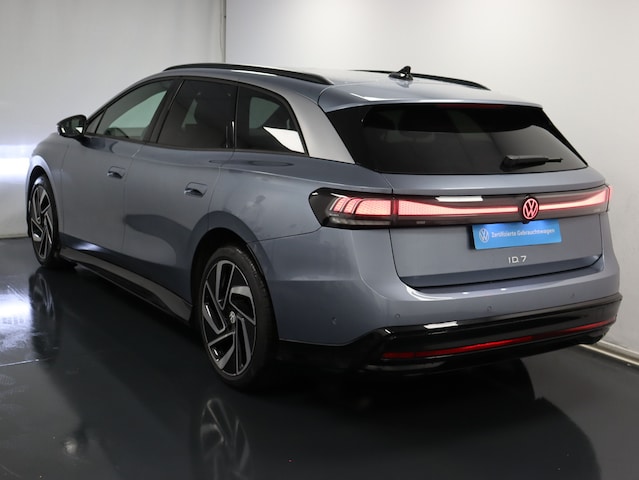 Volkswagen ID.7 IQ.Drive Tourer