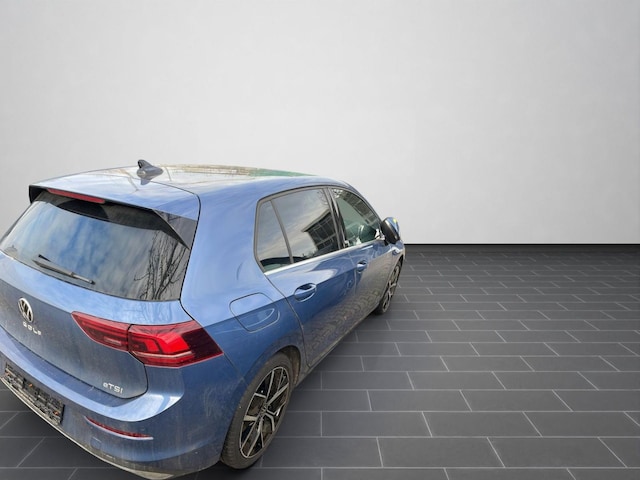 Volkswagen Golf 1.5 eTSI DSG Golf VIII