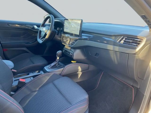 Ford Focus EcoBoost ST Line