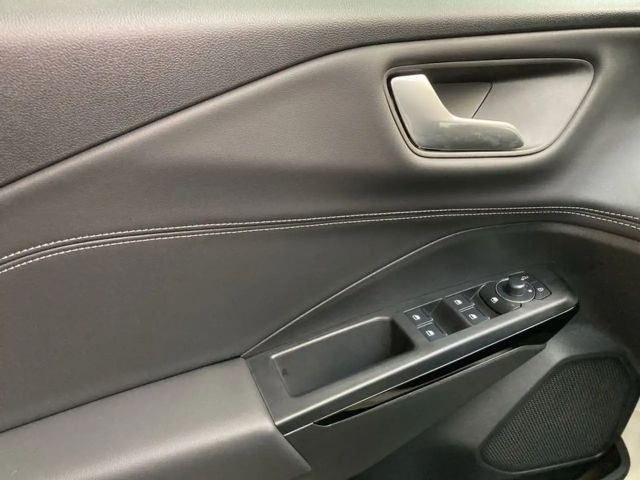 Ford Puma EcoBoost Titanium