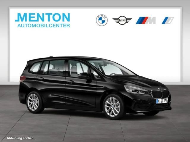 BMW 220 220i Advantage pakket