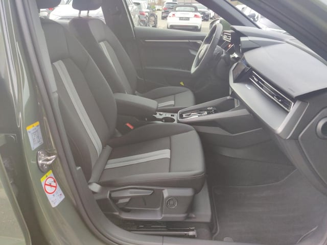 Audi A3 30 TFSI S-Tronic Sedan