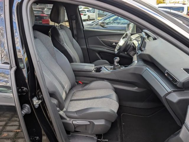 Peugeot 5008 Allure Pack PureTech