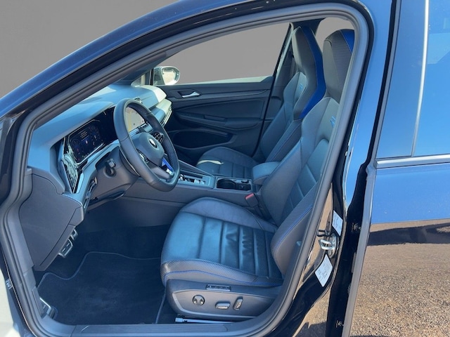 Volkswagen Golf 2.0 TSI DSG Golf VIII