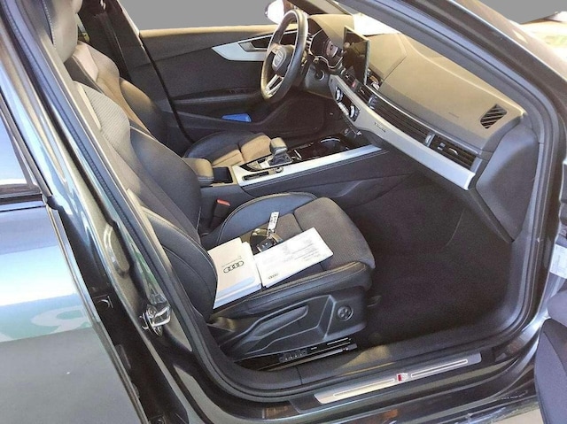 Audi A4 40 TDI Avant Quattro S-Line S-Tronic