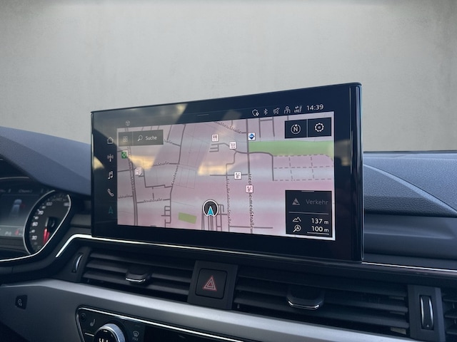 Audi A4 35 TFSI Avant S-Line S-Tronic