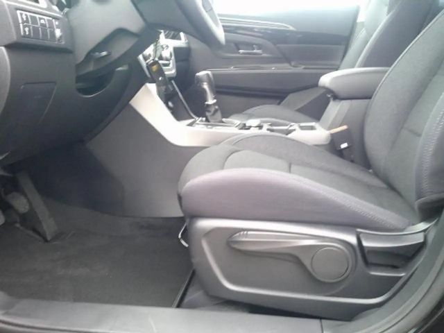 SsangYong Korando Style 1.5T 6 Gang, LED Scheinwerfer, Aluf. 18"