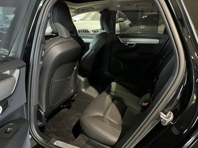 Volvo V90 AWD Bright Plus Recharge T6