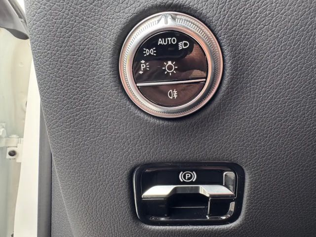 Mercedes-Benz GLC 300 4MATIC AMG Line