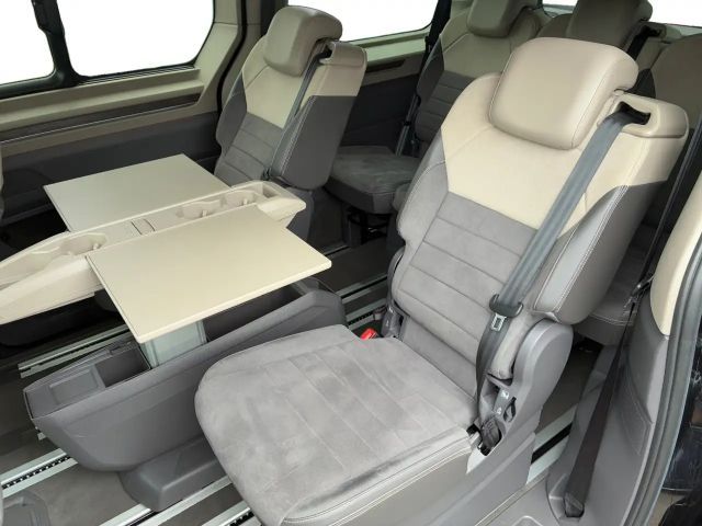 Volkswagen Multivan Lang Style T7