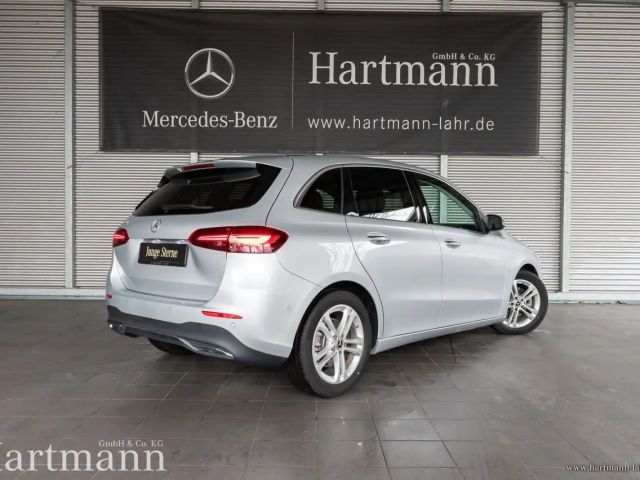 Mercedes-Benz B 200 Progressive